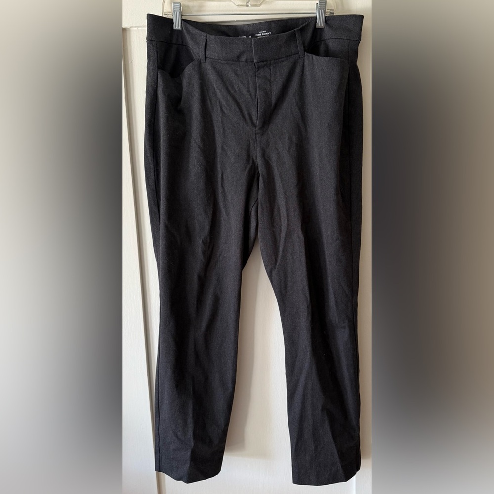 Women’s Old Navy Puxie Skinny Grey Pants - Size 16 - Worn once.